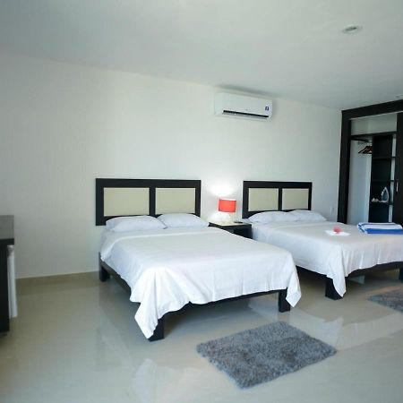 Sunrise 42 Suites By Holiday In Playa Playa del Carmen Exterior photo